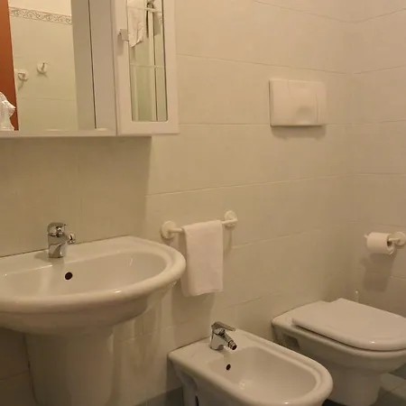 Hotel Ristorante Italia 3*
